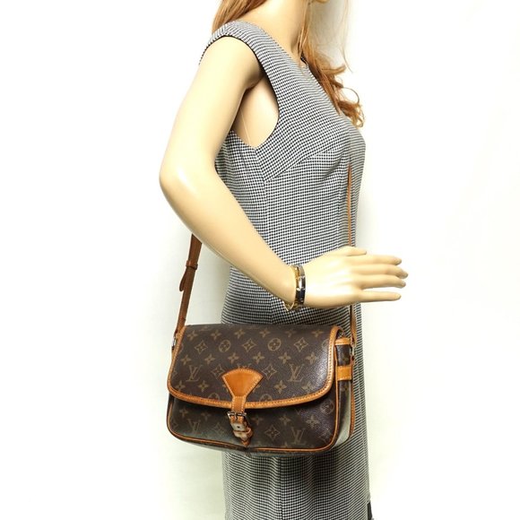 Auth Louis Vuitton Sologne Crossbody #13610L23 - Picture 2 of 11